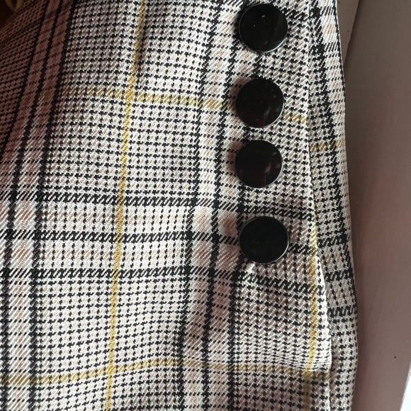 NWT Women’s Plaid Blazer - Picture 3 of 3